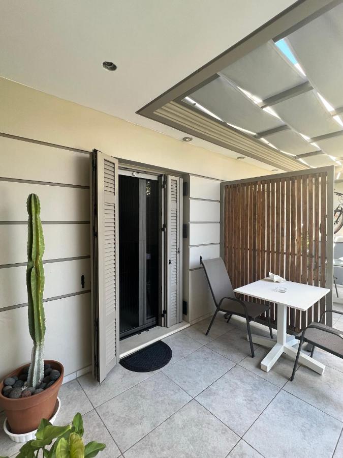 Luxury Studio Artemida Экстерьер фото